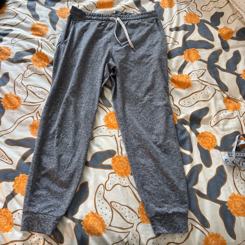 Vuori Performance Jogger